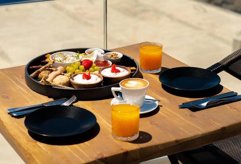 Люкс с гидромассажем, Day Dream Luxury Suites