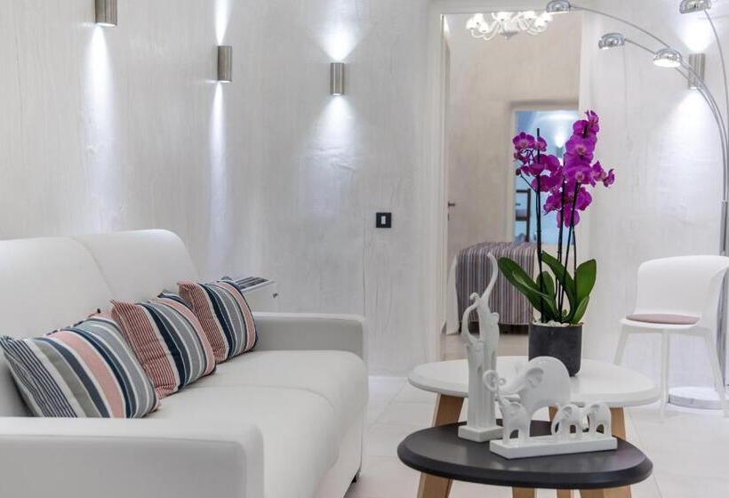 Люкс с гидромассажем, Day Dream Luxury Suites
