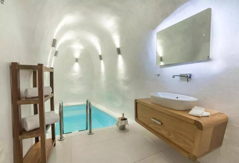 ハイドロマッサージバス付きスイート, Day Dream Luxury Suites