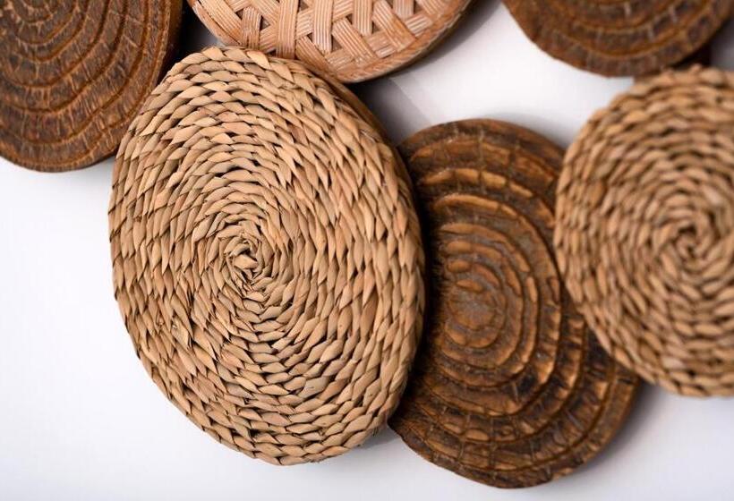 Люкс с гидромассажем, Day Dream Luxury Suites