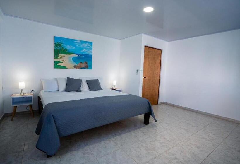 オーシャンビュースタンダードルーム, El Pirata Morgan