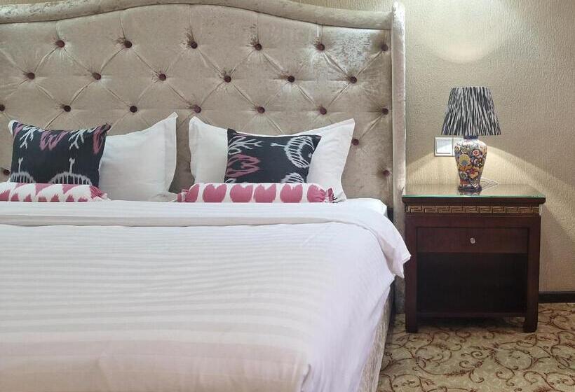 غرفة قياسية, Emirhan