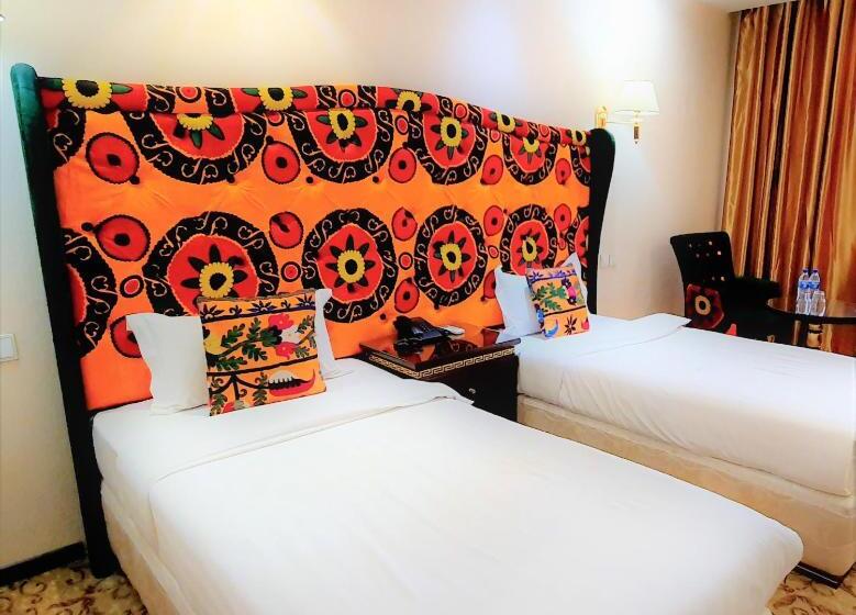 غرفة قياسية, Emirhan