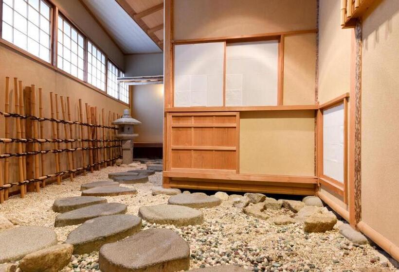 四人标准间, Kokuya