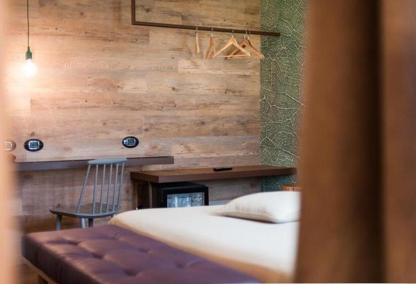 标准间, La Pergola