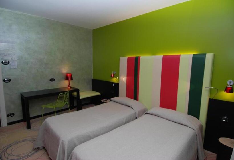 标准间, La Pergola