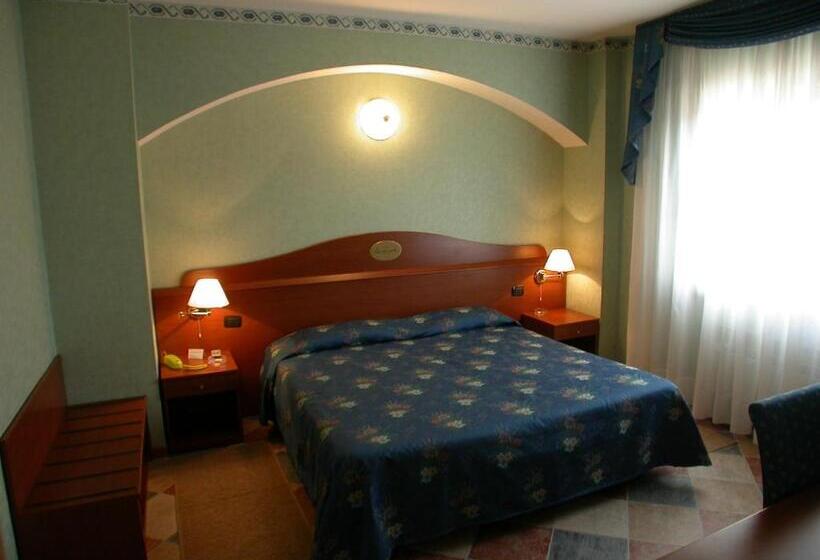 标准间, La Pergola