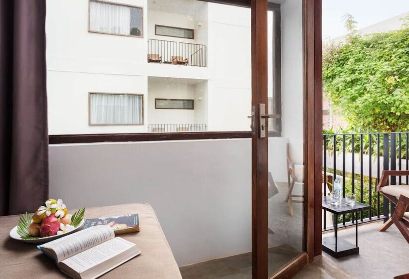 디럭스 룸, Popular Residence