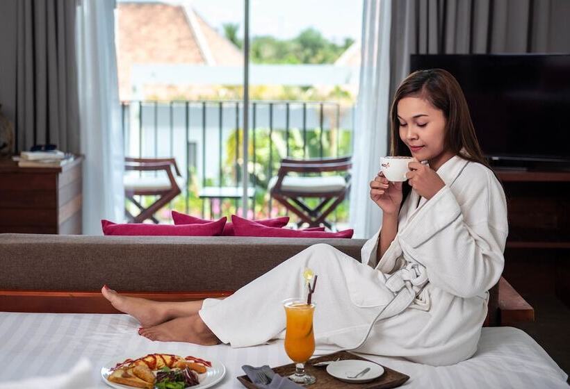 주니어 스위트, Popular Residence