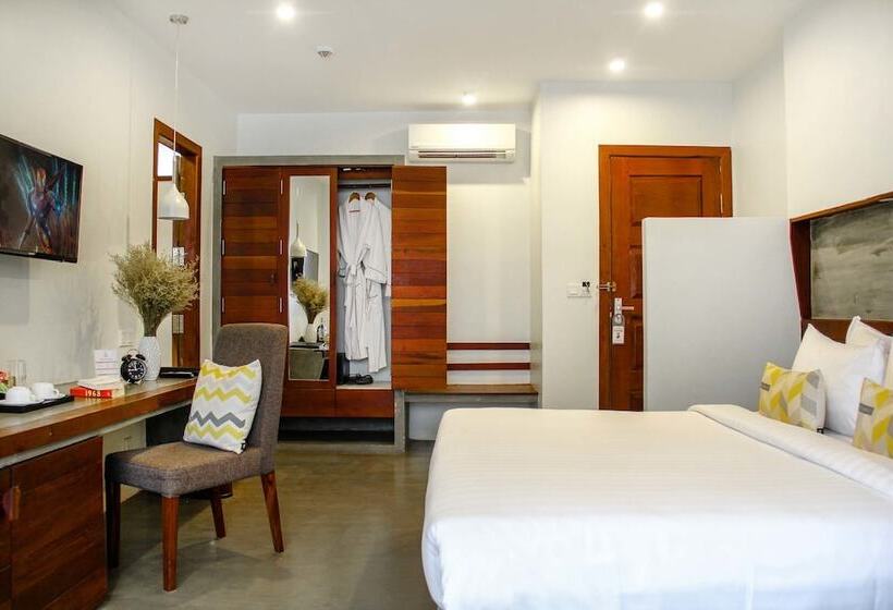 디럭스 룸, Popular Residence