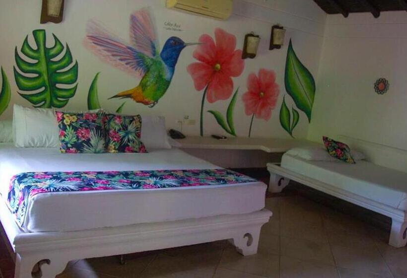 스위트, Portón Del Sol