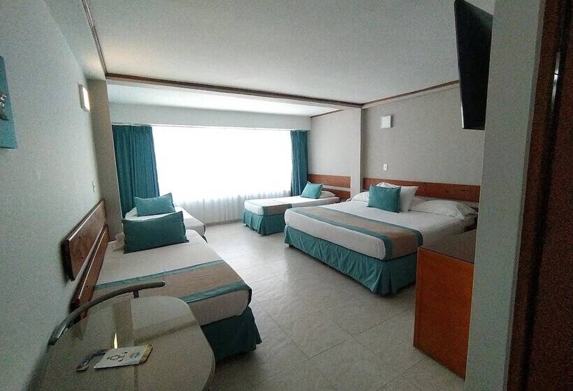 חדר משפחתי נוף לים, Portobelo Beach