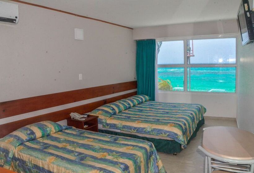 Triple Room Sea View, Portobelo Beach