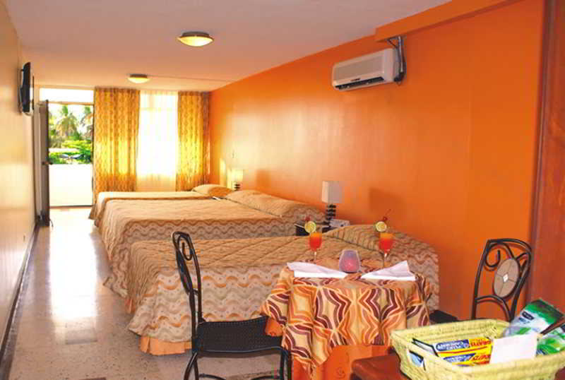 חדר סטנדרט לשלושה, Portobelo Beach