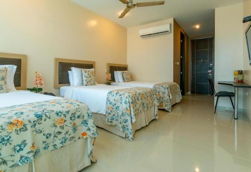 Номер Стандарт Трехместный, Santorini Loft