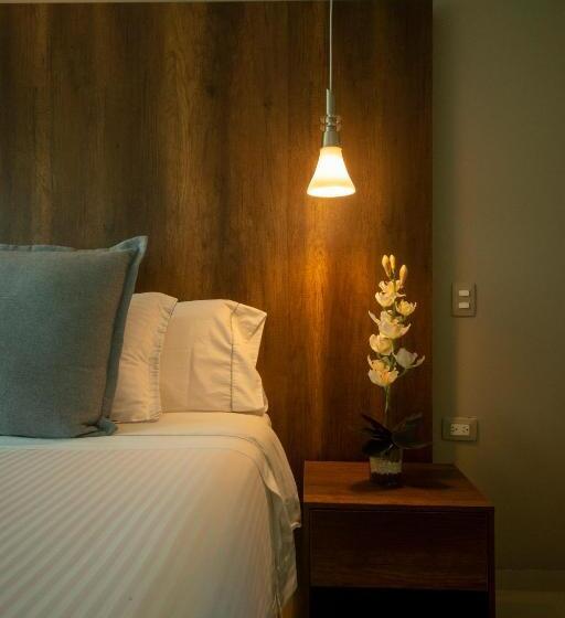 Полулюкс, Santorini Loft