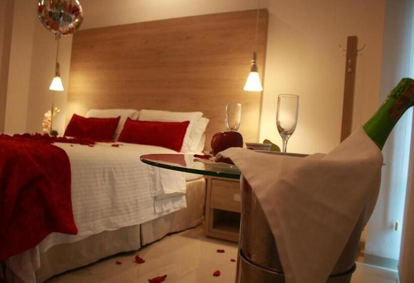 Полулюкс, Santorini Loft