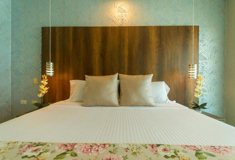 Полулюкс, Santorini Loft