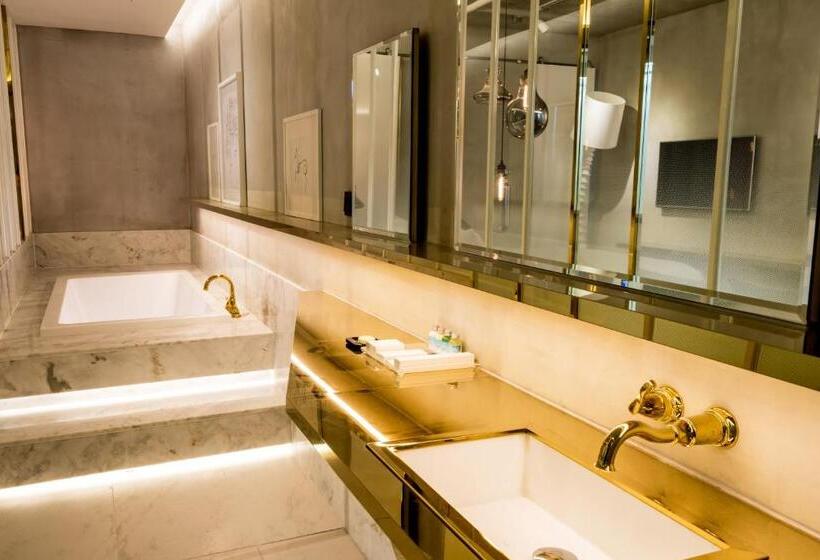 스위트, The Designers Lyj Gangnam Premier