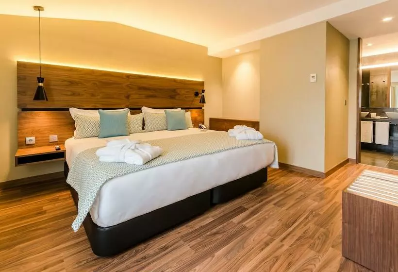Quarto Familiar, Vincci Liberdade