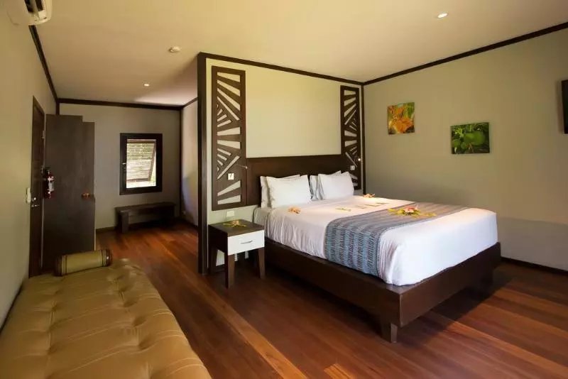 デラックスバンガロー, Yatule Resort & Spa