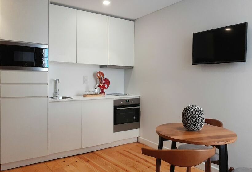 آپارتمان 1 خوابه, Porto River