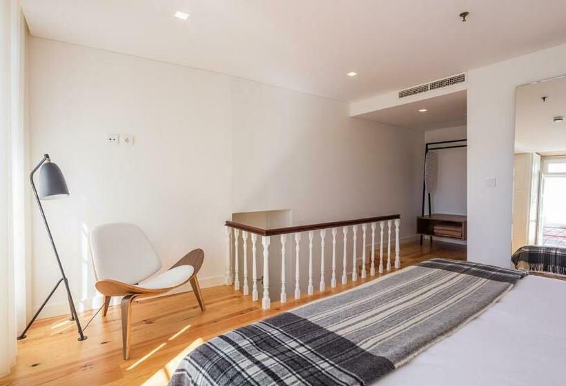 آپارتمان 2 خوابه, Porto River