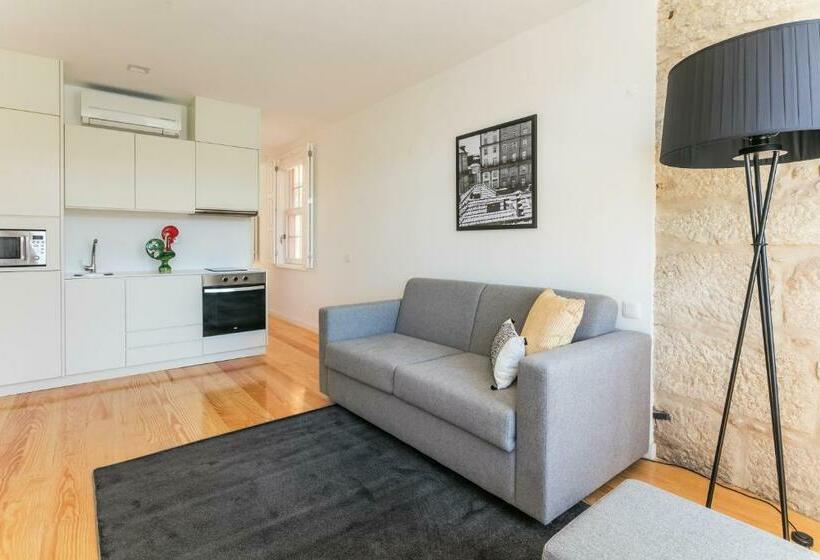 آپارتمان 2 خوابه, Porto River