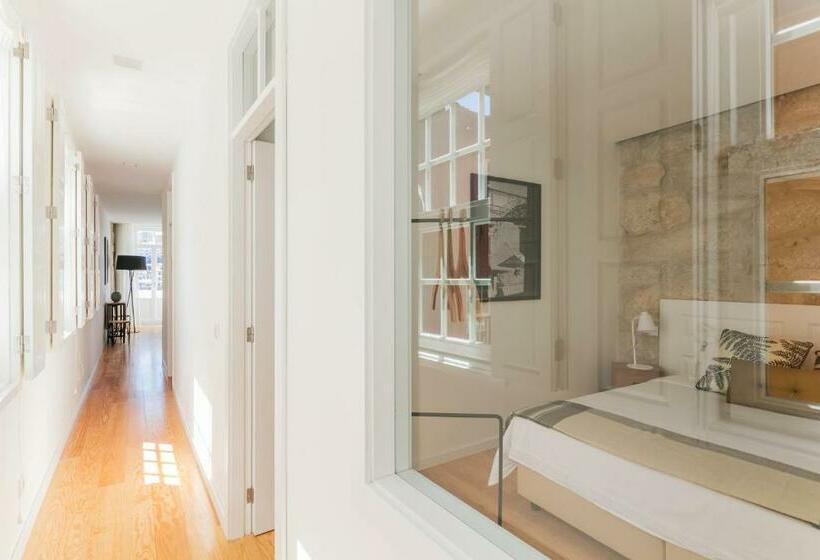 آپارتمان 2 خوابه, Porto River