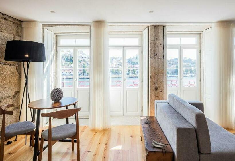 استودیو استاندارد با بالکن, Porto River