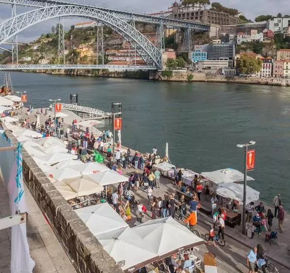 1 Bedroom Apartment River View, Porto River