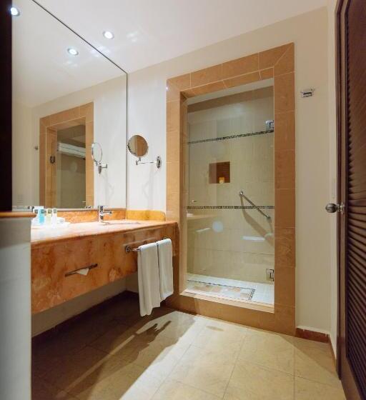 주니어 스위트, Occidental At Xcaret Destination   All Inclusive