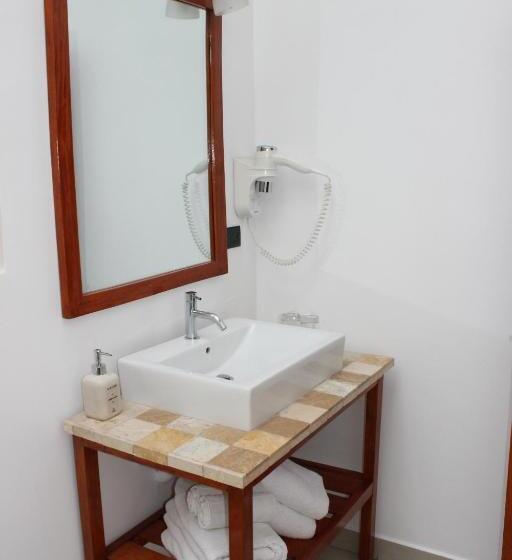 Четырехместный Номер Superior, Union Hotel Cusco