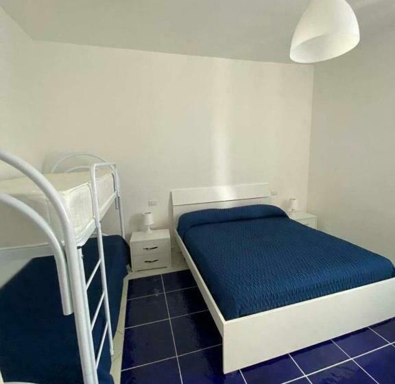 إستديو قياسى مطل على حمام السباحة, Serra Marina Rooms And Apartments