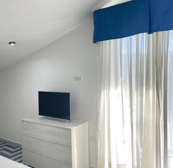 إستديو قياسى مزود بشرفة, Serra Marina Rooms And Apartments