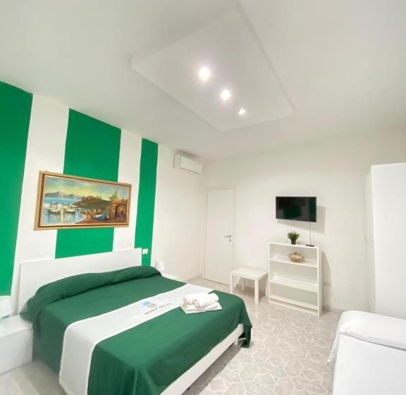 Трехместный Номер Базовый, Serra Marina Rooms And Apartments