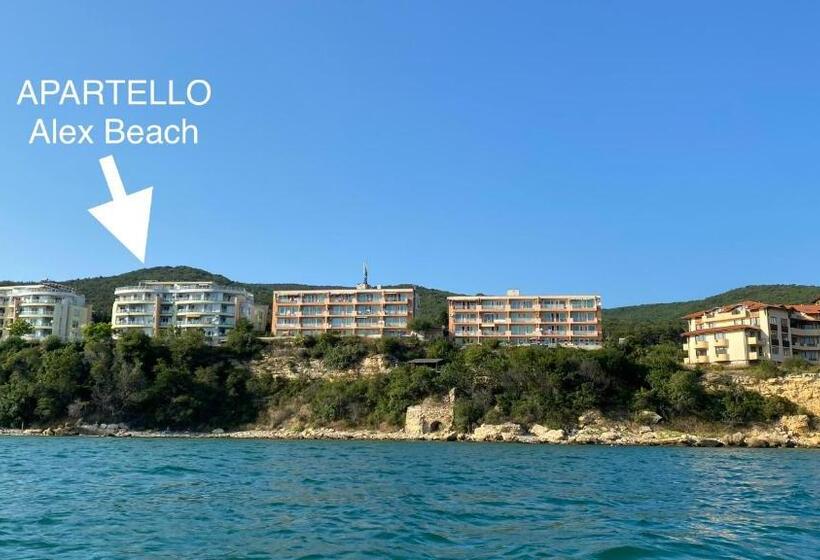 جناح مطلّ علي البحر, Alex Beach Apartello·com   Amazing Apartments With Sea View!