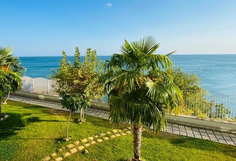 Студия Стандарт Вид на Море, Alex Beach Apartello·com   Amazing Apartments With Sea View!