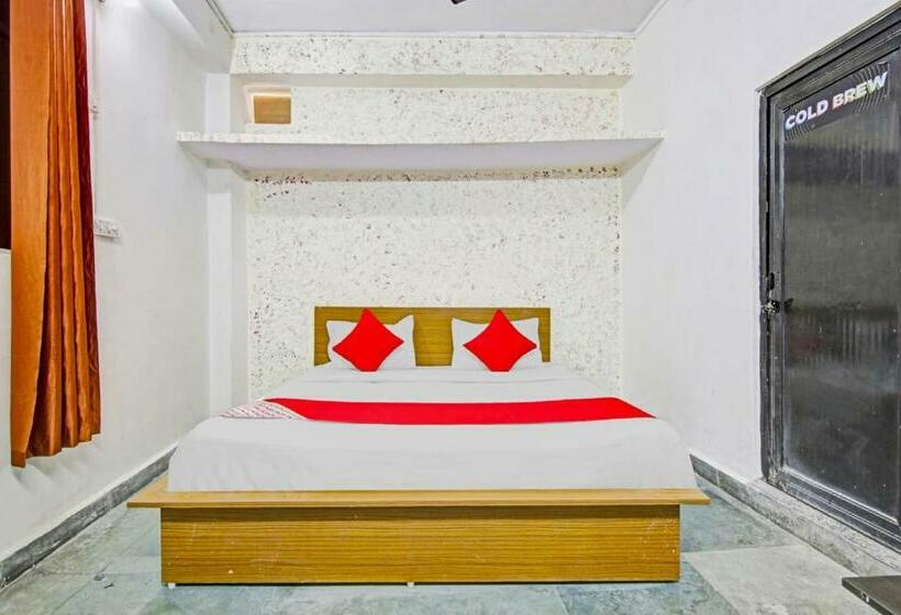 三人经典房间, Flagship Hotel Royal 18