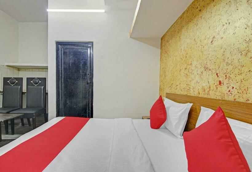 Трехместный Номер Классика, Flagship Hotel Royal 18
