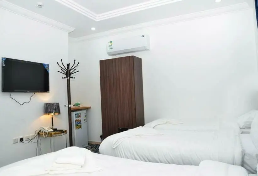 اتاق استاندارد چهار تخته, Luluat Al Badaie
