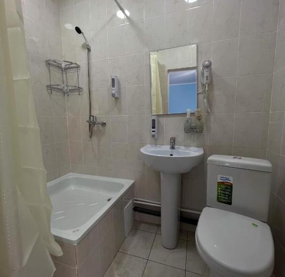 استودیوی استاندارد, хостел White Hill Aqtobe