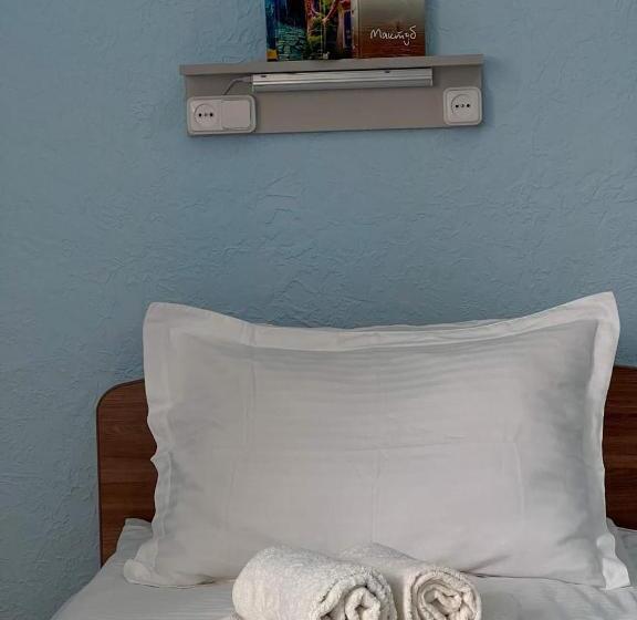 استودیوی استاندارد, хостел White Hill Aqtobe