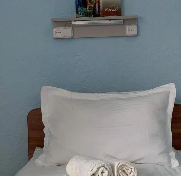 استودیوی استاندارد, хостел White Hill Aqtobe