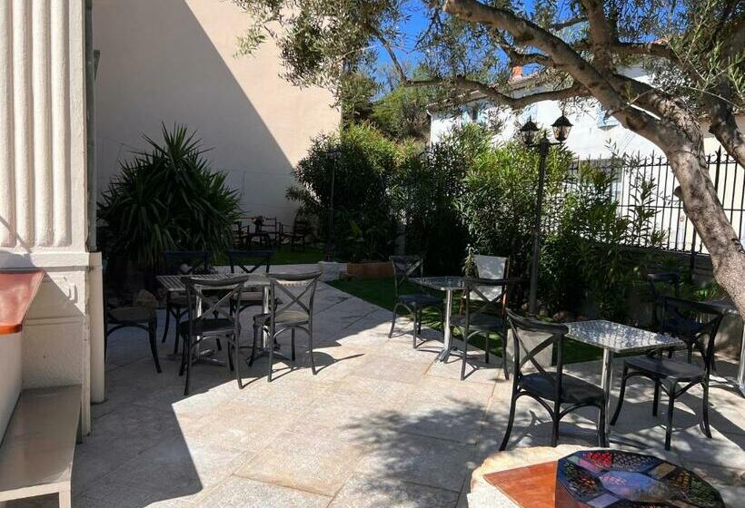 غرفة قياسية مطلّة علي الحديقة, Les Baroudeurs De Saint Jean