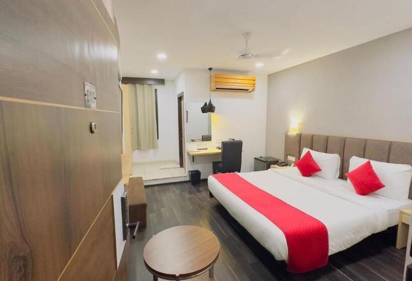 غرفة قياسية سرير كينج, Xenious Biz Ayaan Residency