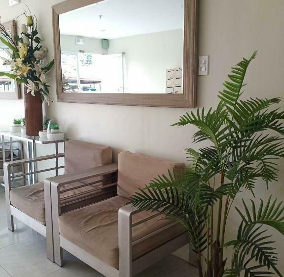 스탠다드 스튜디오, Modena Town Square Walkup Condominium