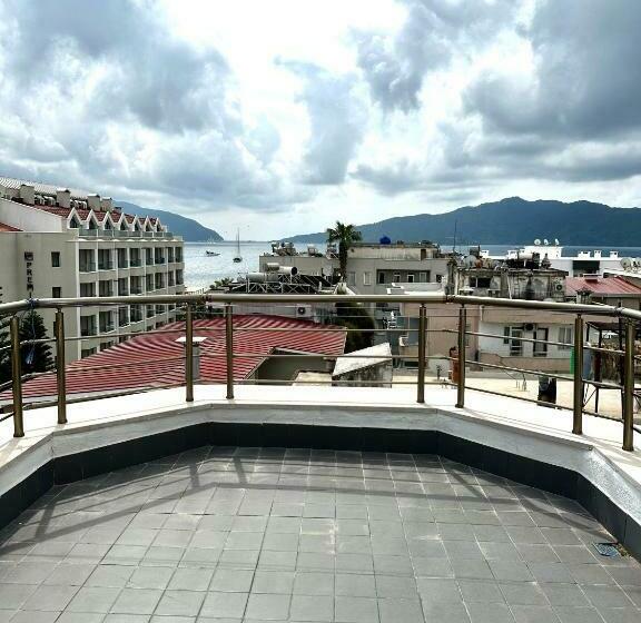 إستوديو قياسى مطل على البحر, Pinna Home