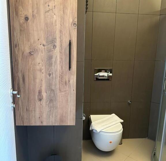 غرفة قياسية, Pinna Home