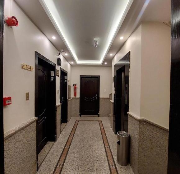 اتاق لوکس, Roz Al Jawhara